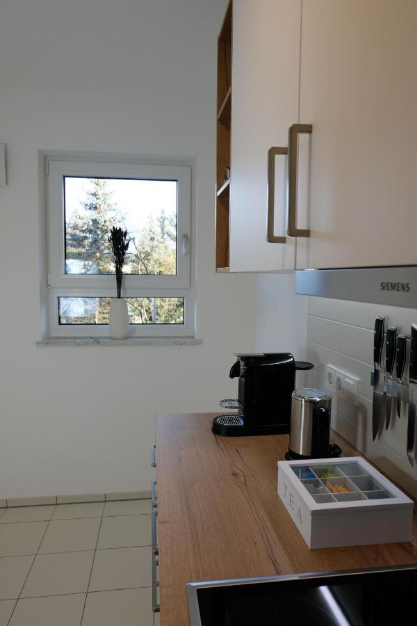 Design Apartment Nr 2 Mit Terrasse Und Parkplatz Straubing Ngoại thất bức ảnh