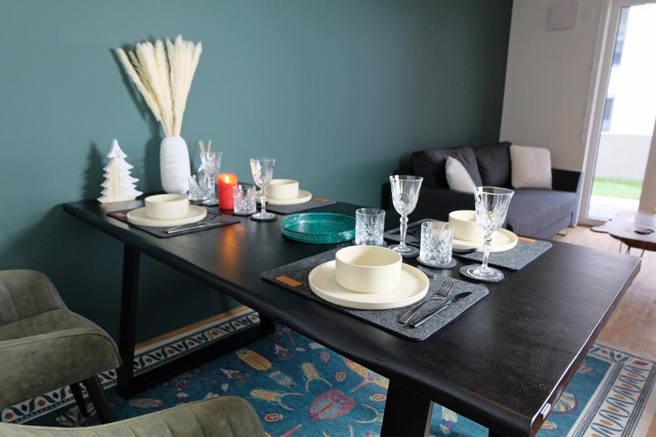 Design Apartment Nr 2 Mit Terrasse Und Parkplatz Straubing Ngoại thất bức ảnh